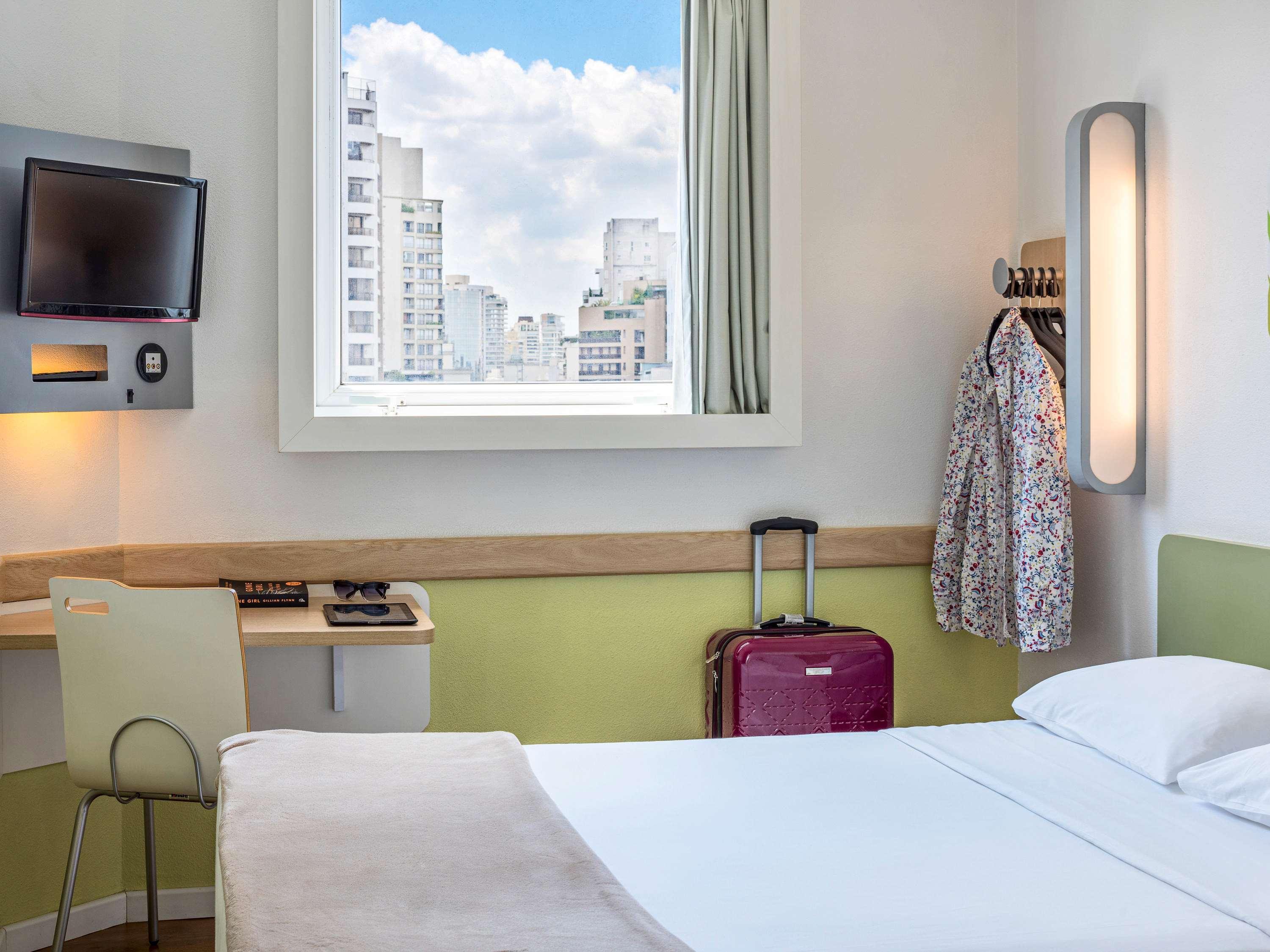 Ibis Budget Sao Paulo Jardins Exterior photo